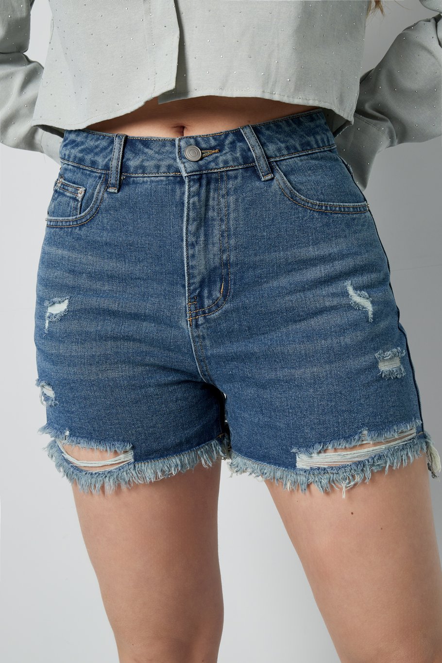 Ripped Shorts Picture7